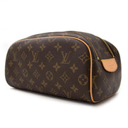 Koop uw authentieke Louis Vuitton Monogram Trousse de Toilette King Size
