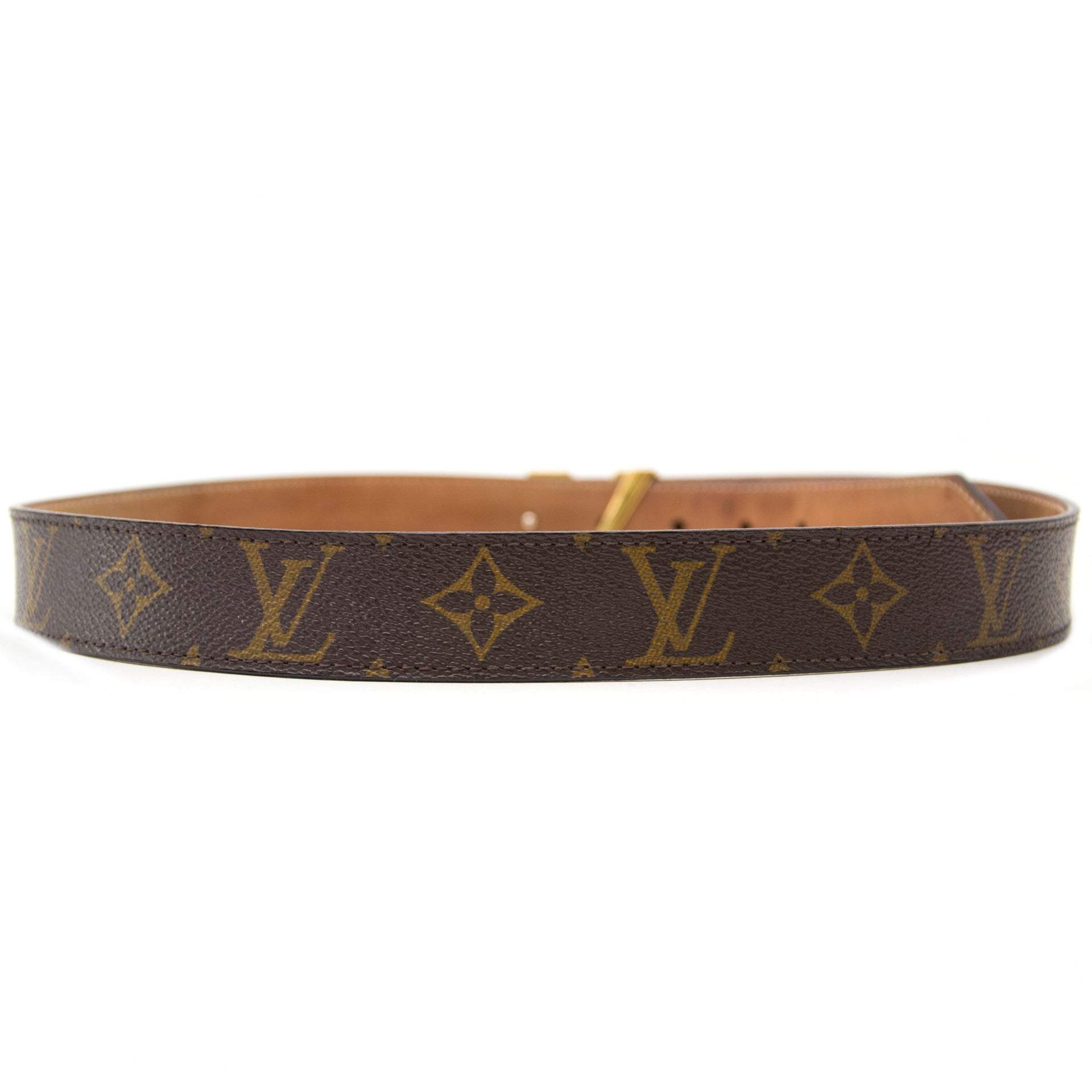 Achetez maintenant le Louis Vuitton Essential V Belt www.labellov.com, seconde main.