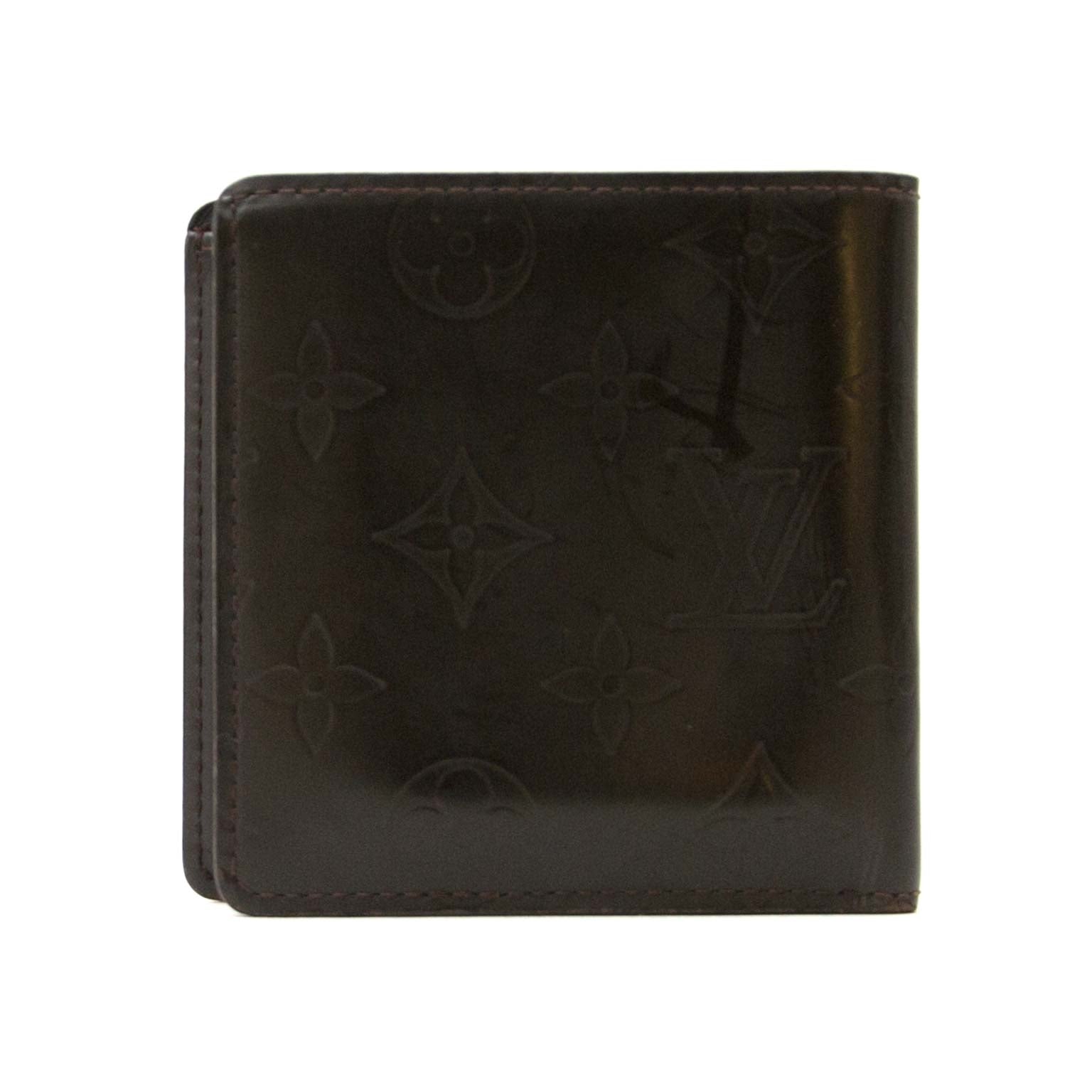 achetez Louis Vuitton Brown Monogram Leather Wallet sur labellov