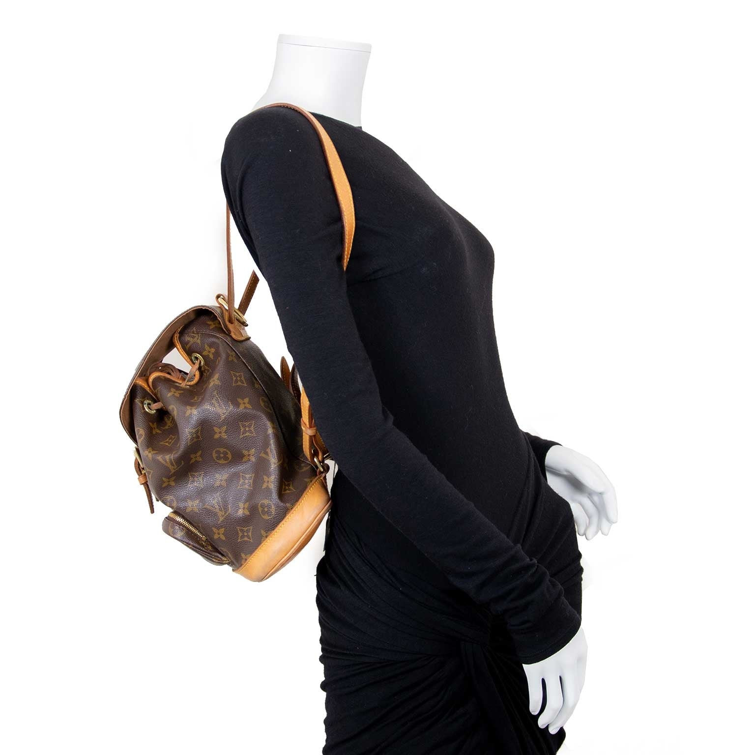 louis vuitton monogram montsouris backpack mm now for sale at labellov vintage fashion webshop belgium