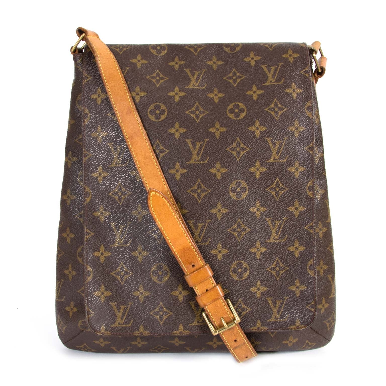 Louis Vuitton Musette Salsa Bag now for sale at labellov vintage fashion webshop belgium