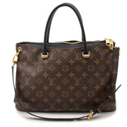 Buy authentic Louis Vuitton handbag at the best price at Labellov. Safe and secure shopping.