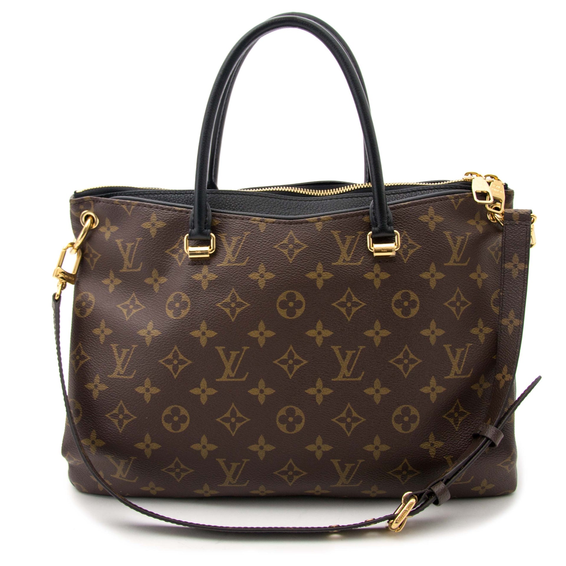 Buy authentic Louis Vuitton handbag at the best price at Labellov. Safe and secure shopping.