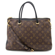 Koop tweedehands authentieke Louis Vuitton handtassen bij Labellov in Antwerpen.