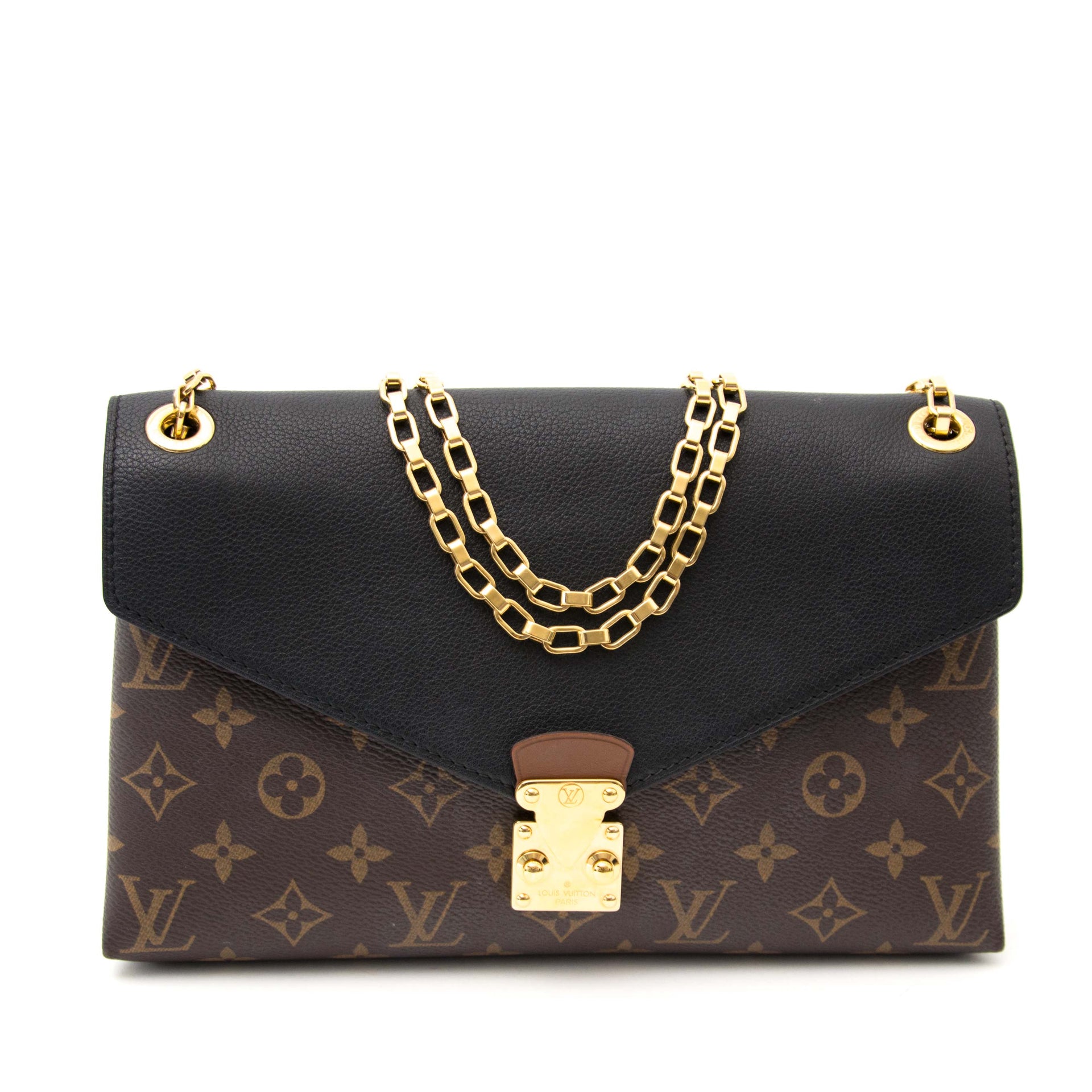 Louis Vuitton Pallas Chain Monogram Canvas Bag for sale online or in store at Labellov, exclusive designer vintage items 100% authentic, musthave it-bags.