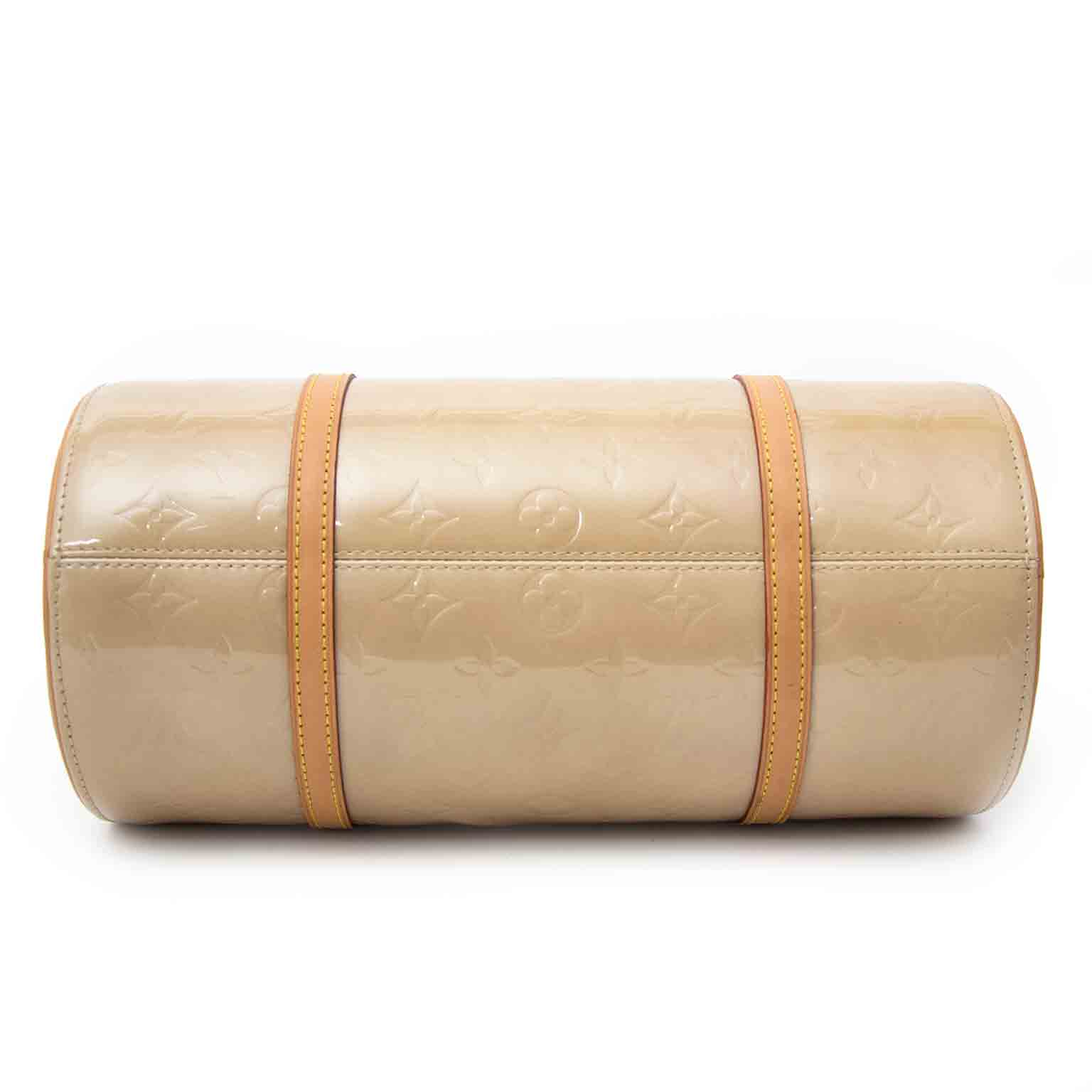 Louis Vuitton Papillon Vernis Beige 30 secondhand worldwide shipping