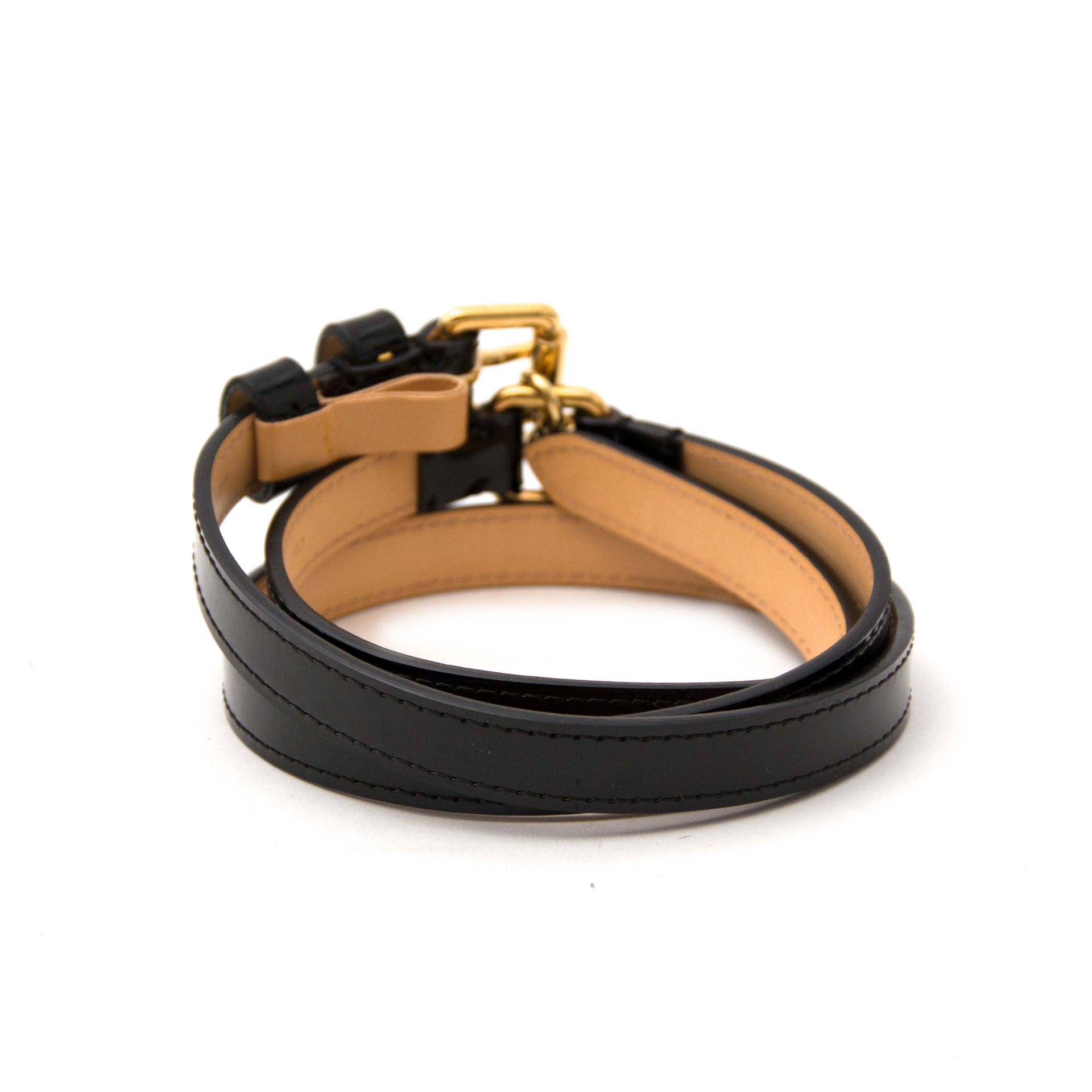 koop online aan de beste prijs Louis Vuitton Black Patent Charm Belt
