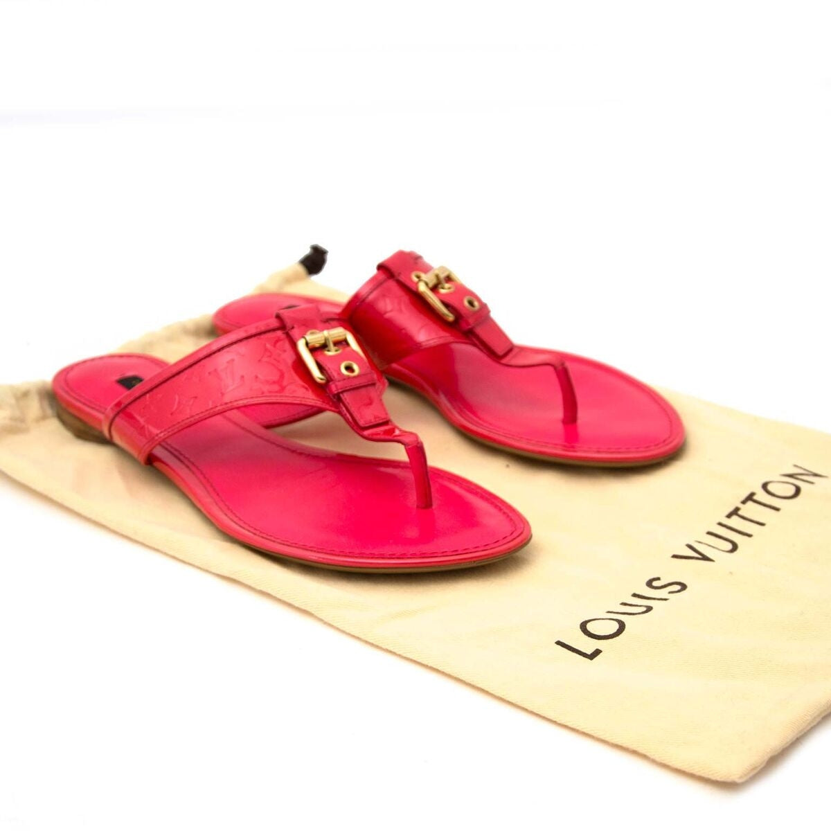 Compra zapatos de Louis Vuitton en monogramo rosado muy en moda para el precio correcto en LabelLOV.