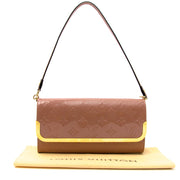 Koop jouw authentieke Louis Vuitton Rose Velours Monogram Vernis Rossmore Shoulder Bag