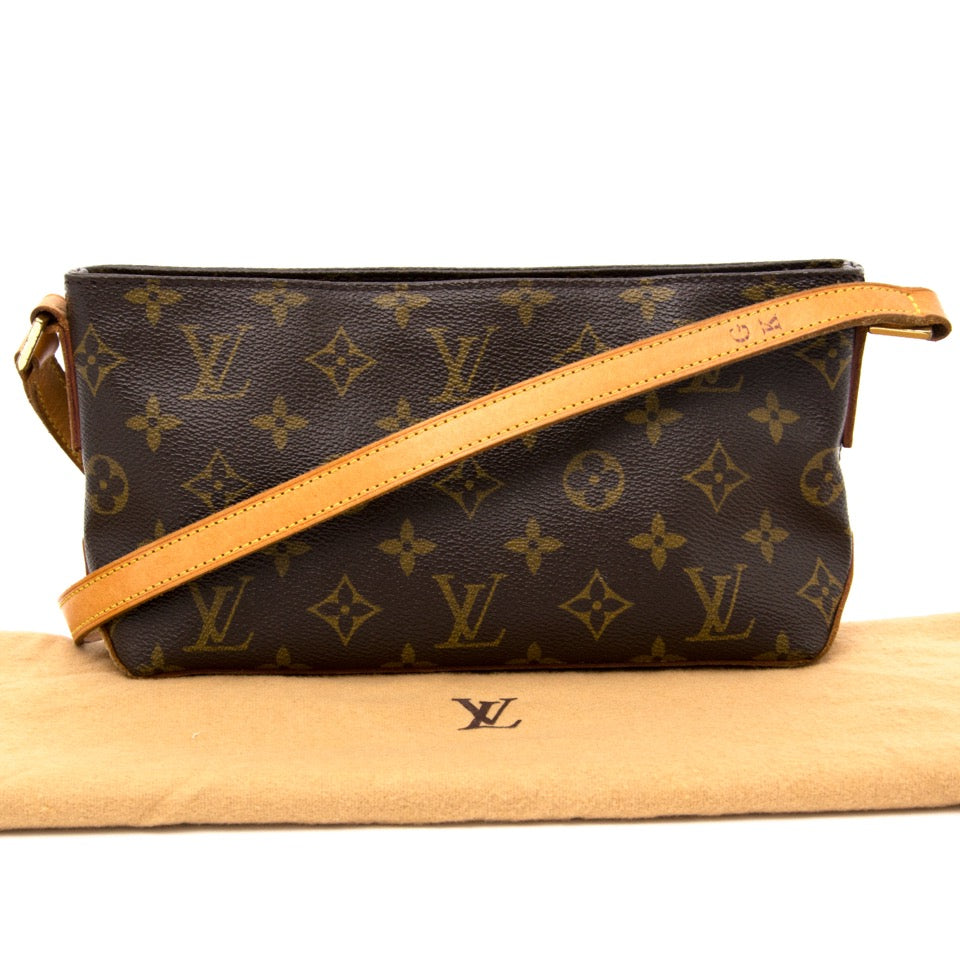 koop veilig online aan de beste prijs jou tweedehands Louis Vuitton Trotteur Monogram
