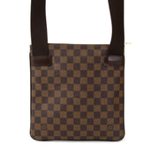 Authentieke tweedehands Louis Vuitton handtas juiste prijs veilig online winkelen Labellov webshop luxe merken winkelen Antwerpen België mode fashion