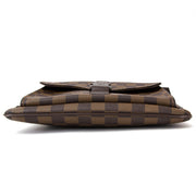 Authentieke tweedehands Louis Vuitton handtas juiste prijs veilig online winkelen Labellov webshop luxe merken winkelen Antwerpen België mode fashion