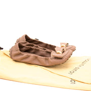 Achetez Louis Vuitton Poudre Bow Loafers - Size: 40 en ligne chez Labellov.com