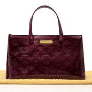 Koop en verkoop tweedehands authentieke luxe handtassen aan de juiste prijs bij labellov veilig shoppen vintage webshop in europe belgium antwerpen