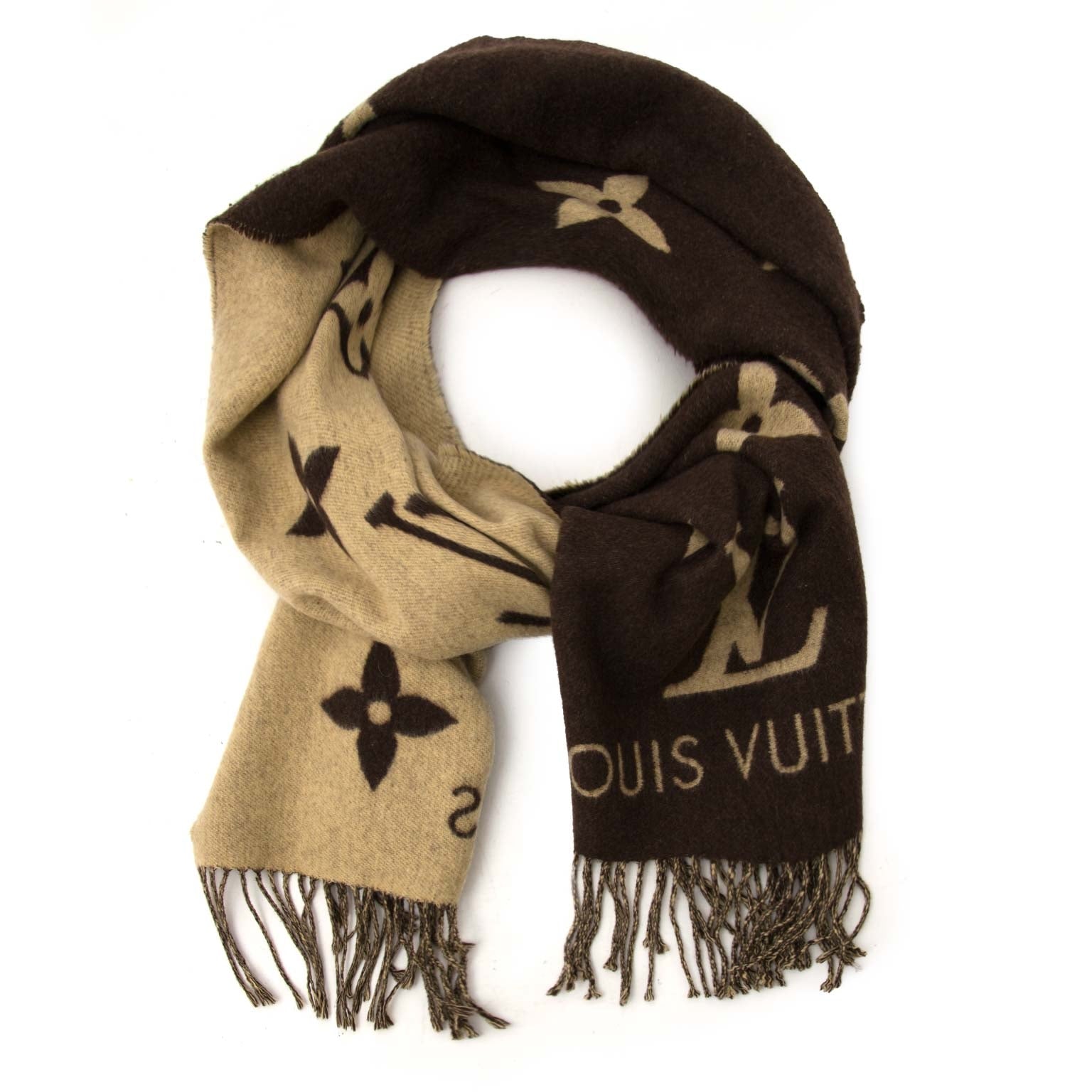 koop Louis Vuitton Cashmere Monogram Scarf bij labellov aan een goede prijs
