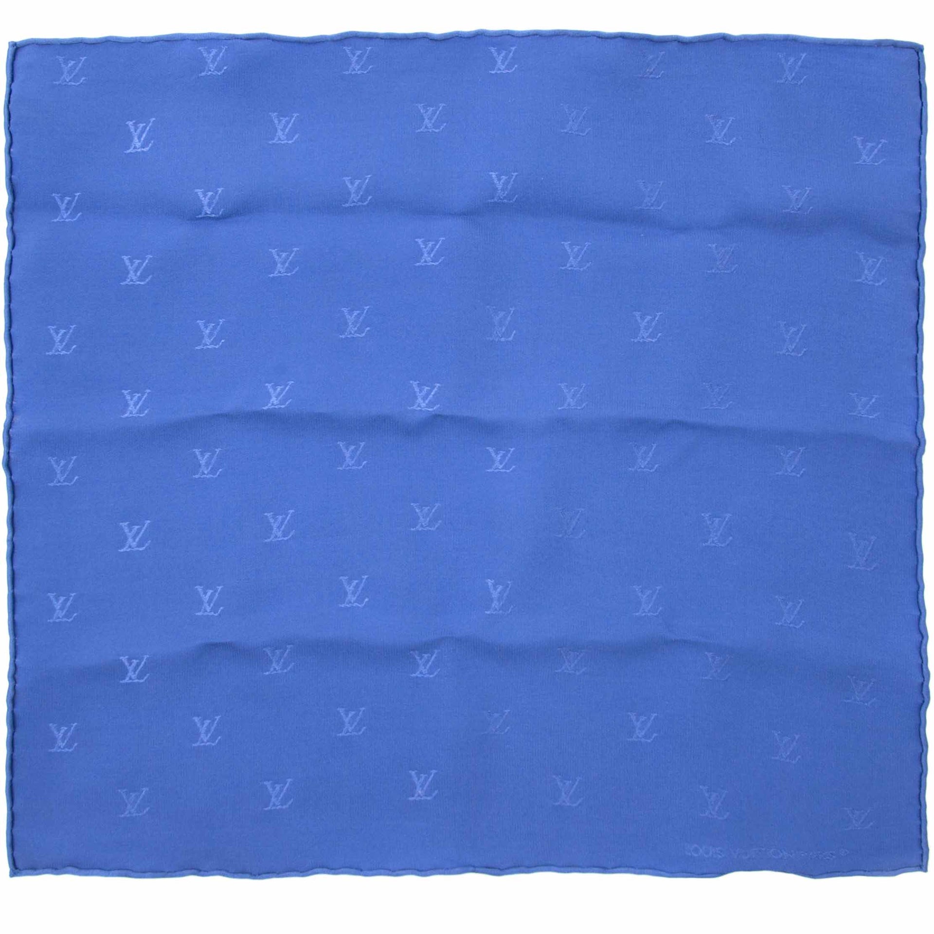 Shop safe online aan de beste prijs Louis Vuitton Silk Pocket Monogram Square Set