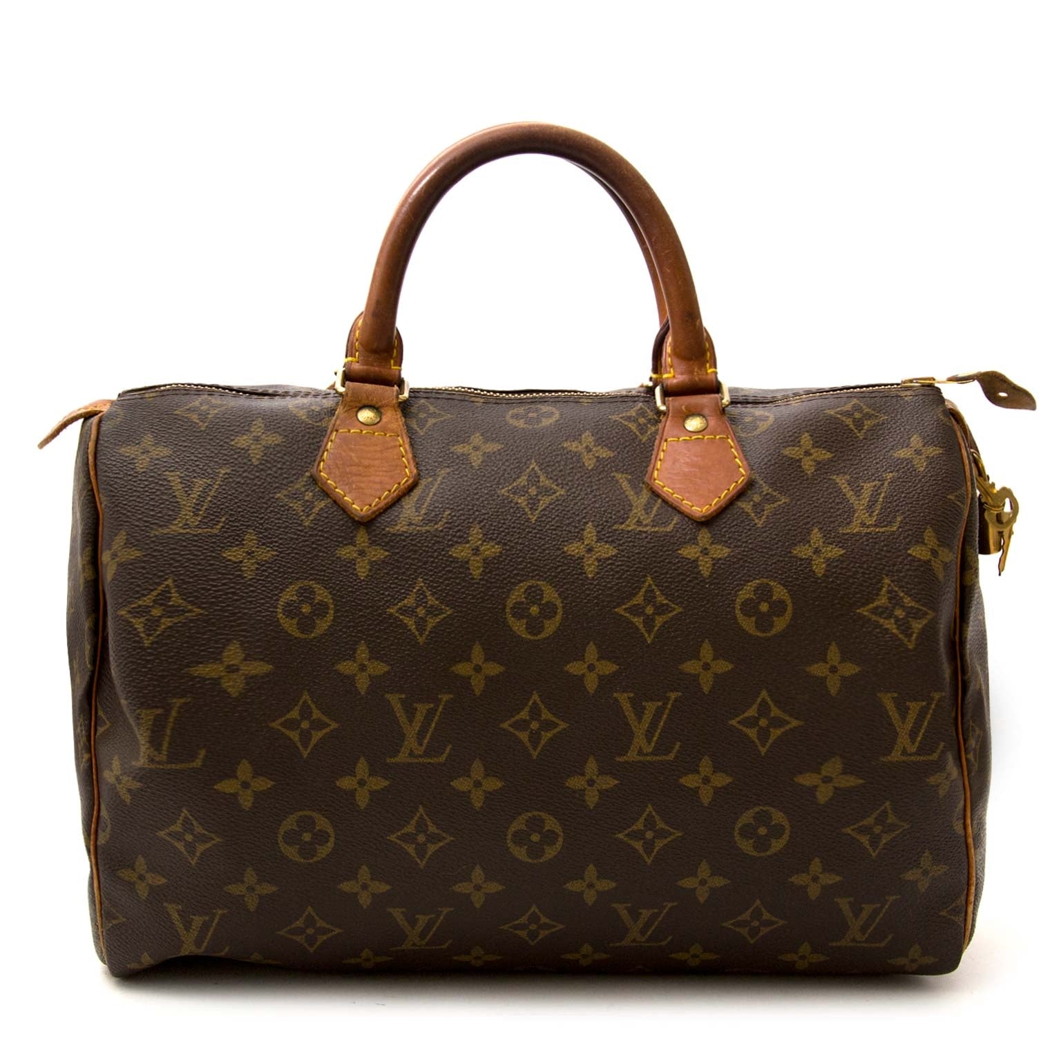 Buy authentic Louis Vuitton Speedy monogram online at Labellov vintage fashion webshop