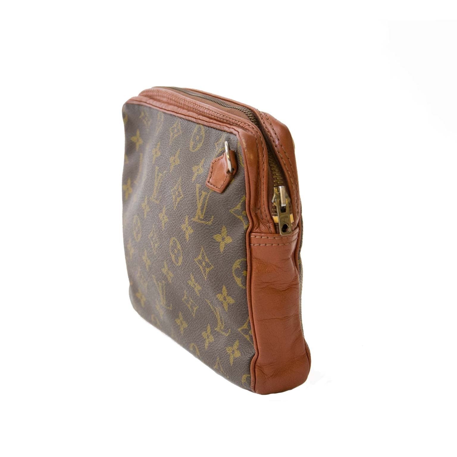 louis vuitton monogram pochette now for sale at labellov vintage fashion webshop belgium