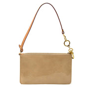Louis Vuitton Beige Vernis Lexington Pochette Buy authentic secondhand Louis Vuitton bags at the right price at Labellov vintage designer webshop. Safe and secure online shopping. Koop authentieke tweedehands Louis Vuitton tassen bij LabelLOV webwinkel