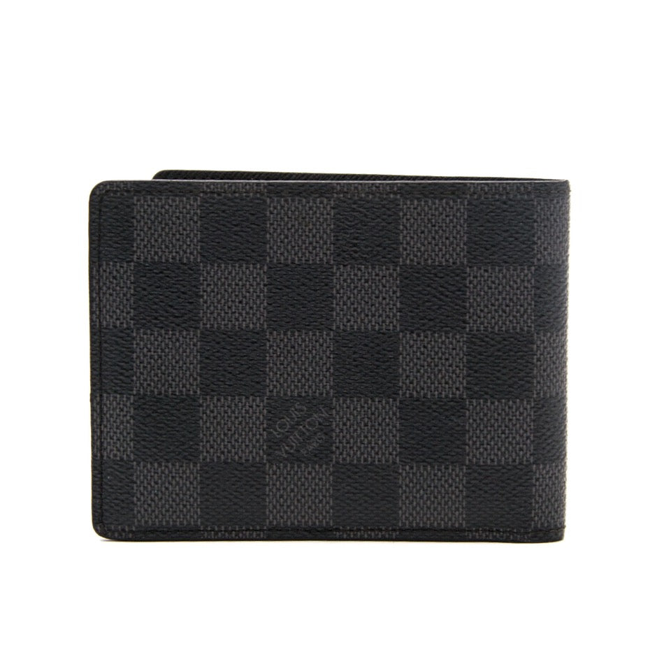 Koop en verkoop uw designer Louis Vuitton Damier Graphite Canvas Multiple Wallet aan de beste prijs bij Labellov