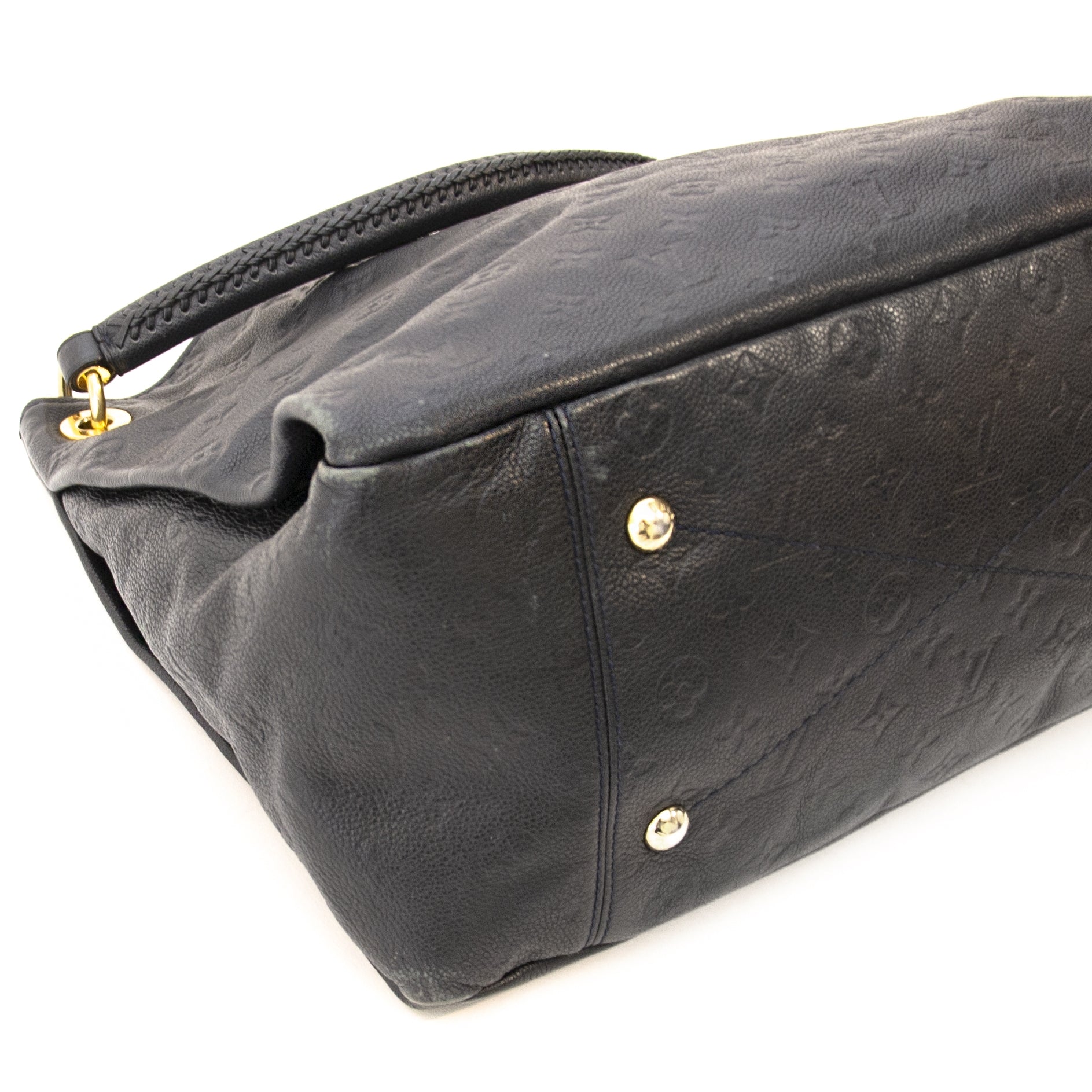 Koop tweedehands Louis Vuitton handtassen bij Labellov.
