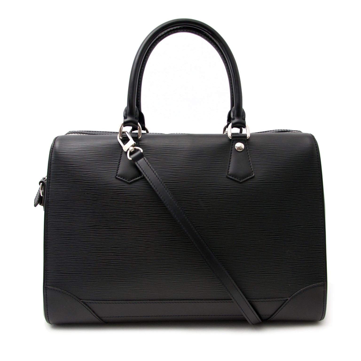 Louis Vuitton Black Epi Leather Bassano MM Briefcase now online on www.labellov.com at the best price.