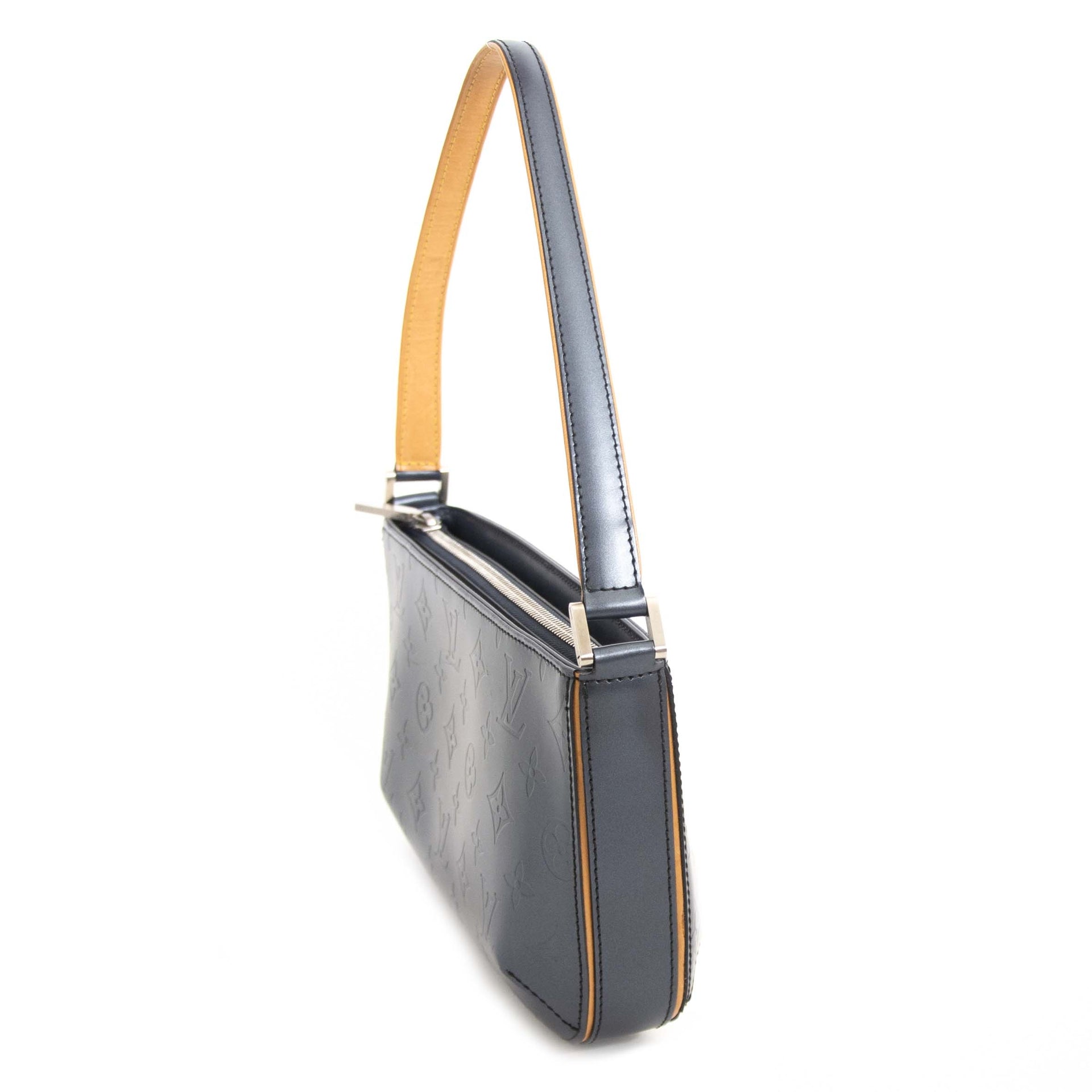 Louis Vuitton metallic grijs monogram mat fowler tas nu te koop bij labellov vintage mode webshop belgië