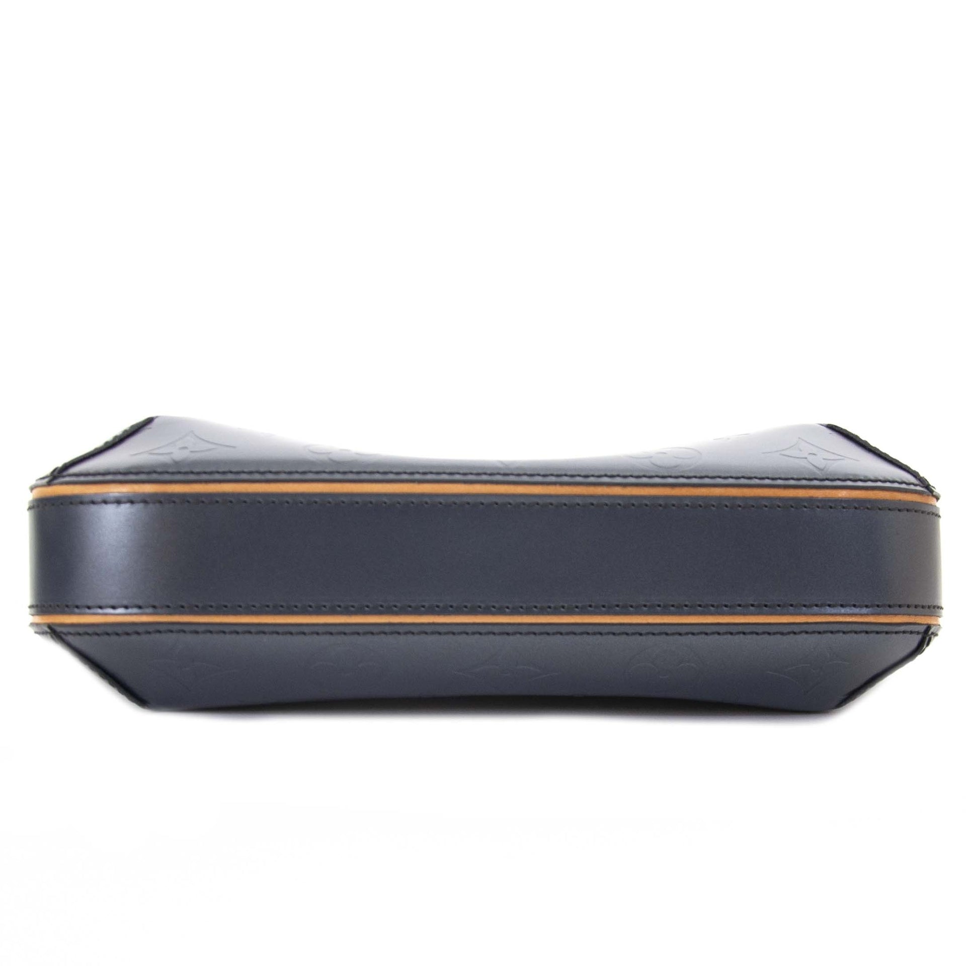 Achète des seconde-à-main authéntique sacs de louis vuitton à labellov vintage webshop de mode belgique