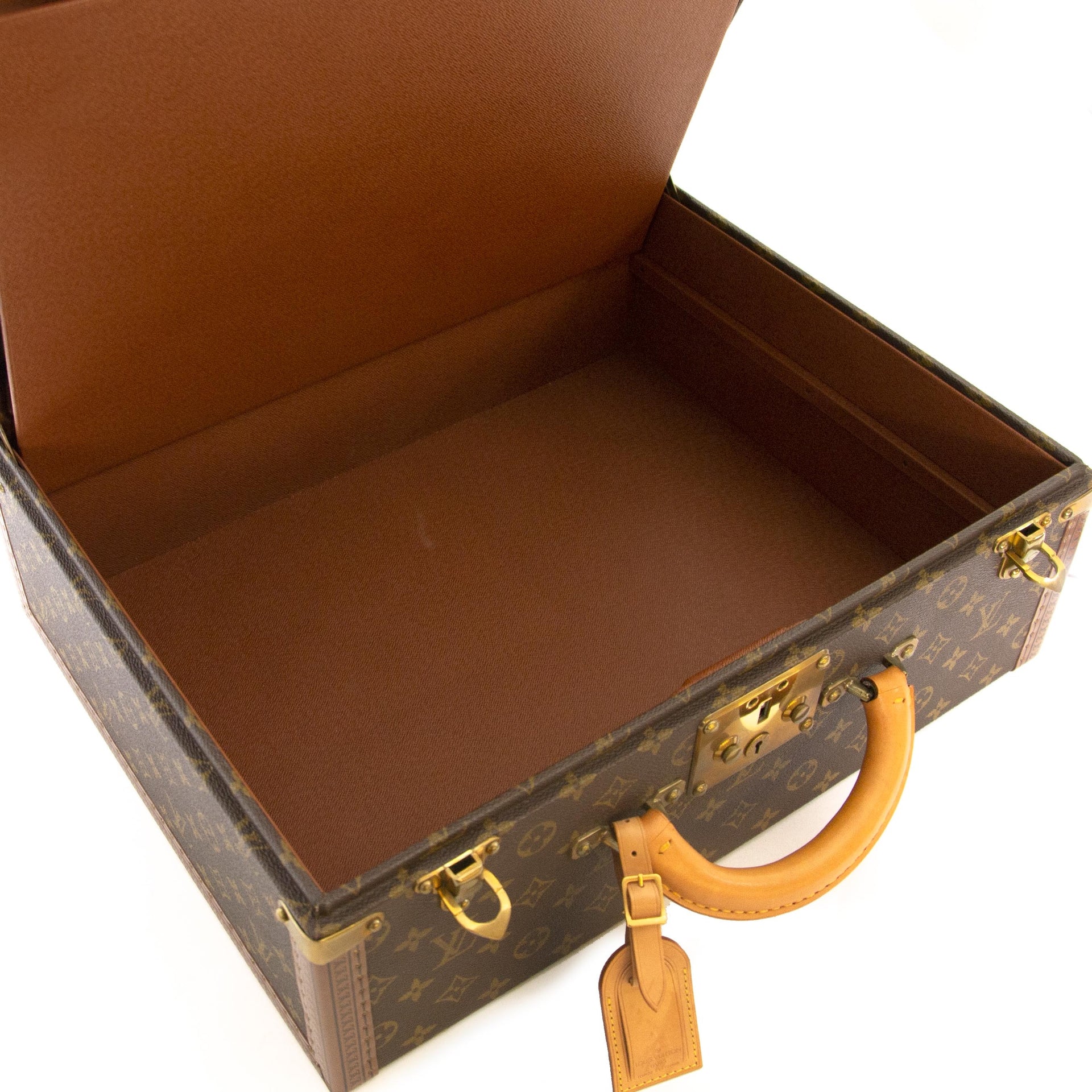 buy Louis Vuitton Monogram President 45 Trunk for the best price at labellov