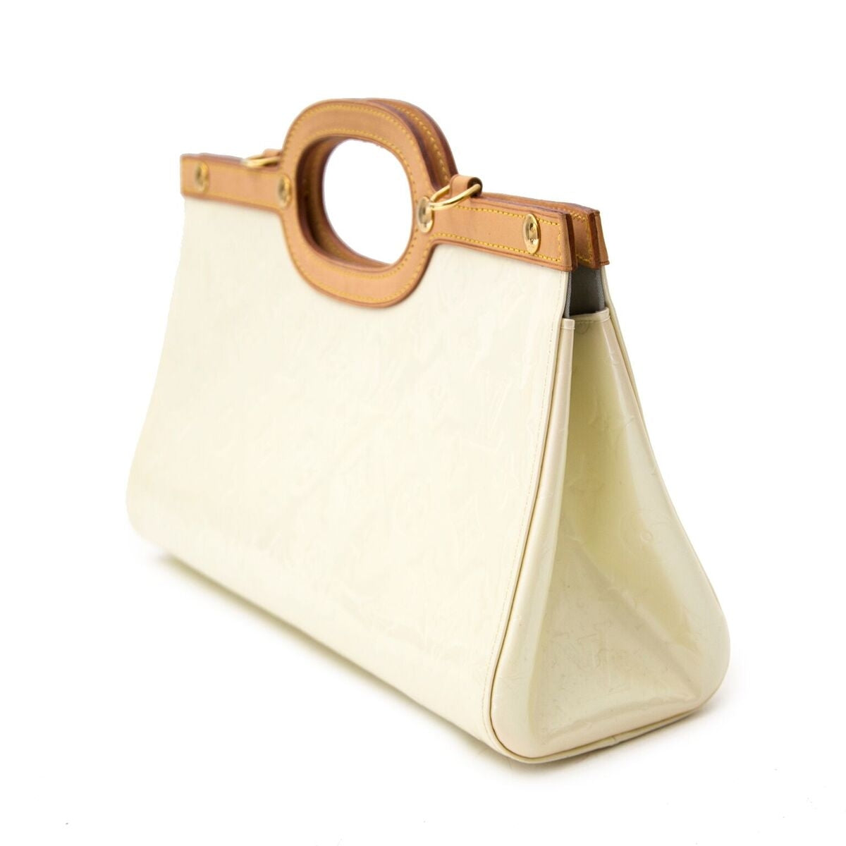 Koop authentieke tweedehands Louis Vuitton Creme Roxbury Drive Bag handtas aan een eerlijke prijs bij LabelLOV. Veilig online shoppen.