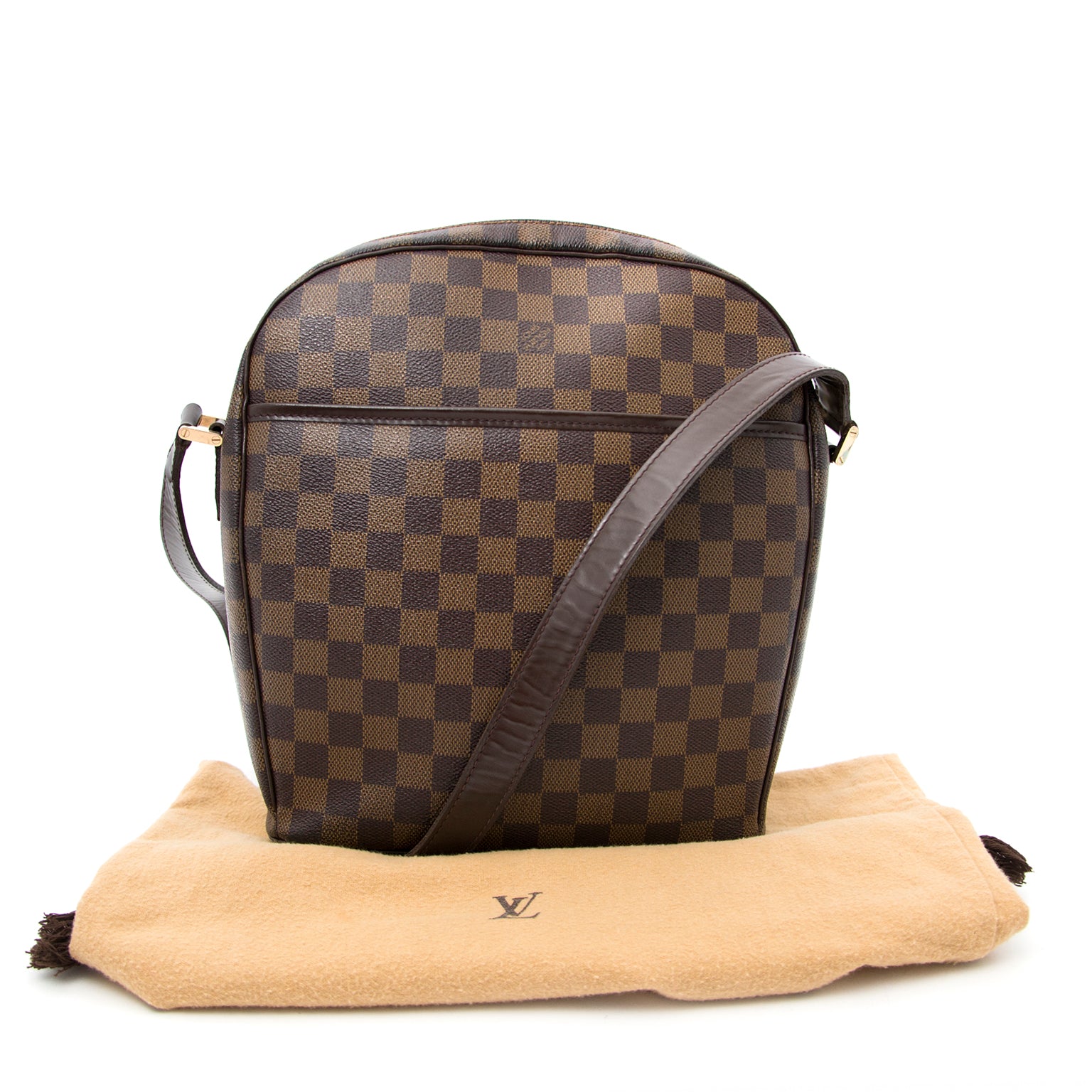 Louis Vuitton Ipanema Braune Ebene Damier Canvas Schulterhandtasche heute online auf labellov.com gegen den besten Preis.