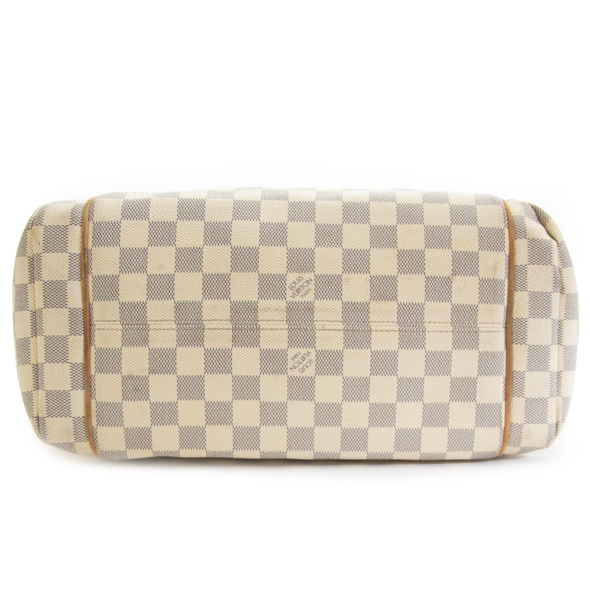Louis Vuitton Damier Azur Totally MM Bag For the best price at LabelLov. Pour le meilleur prix à LabelLOV. Voor de beste prijs bij LabelLOV