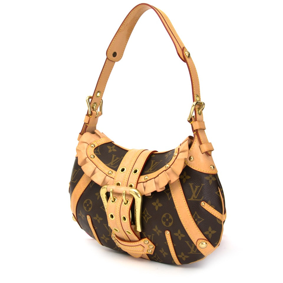 acheter en ligne pour le meilleur prix comme neuf Louis Vuitton Monogram Canvas Leonor Bag