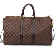 Buy Louis Vuitton Keepall 45 and shoulder strap at the right price at LabelLOV vintage webshop. Luxe, vintage, fashion. Safe and secure online shopping. Antwerp, Belgium.