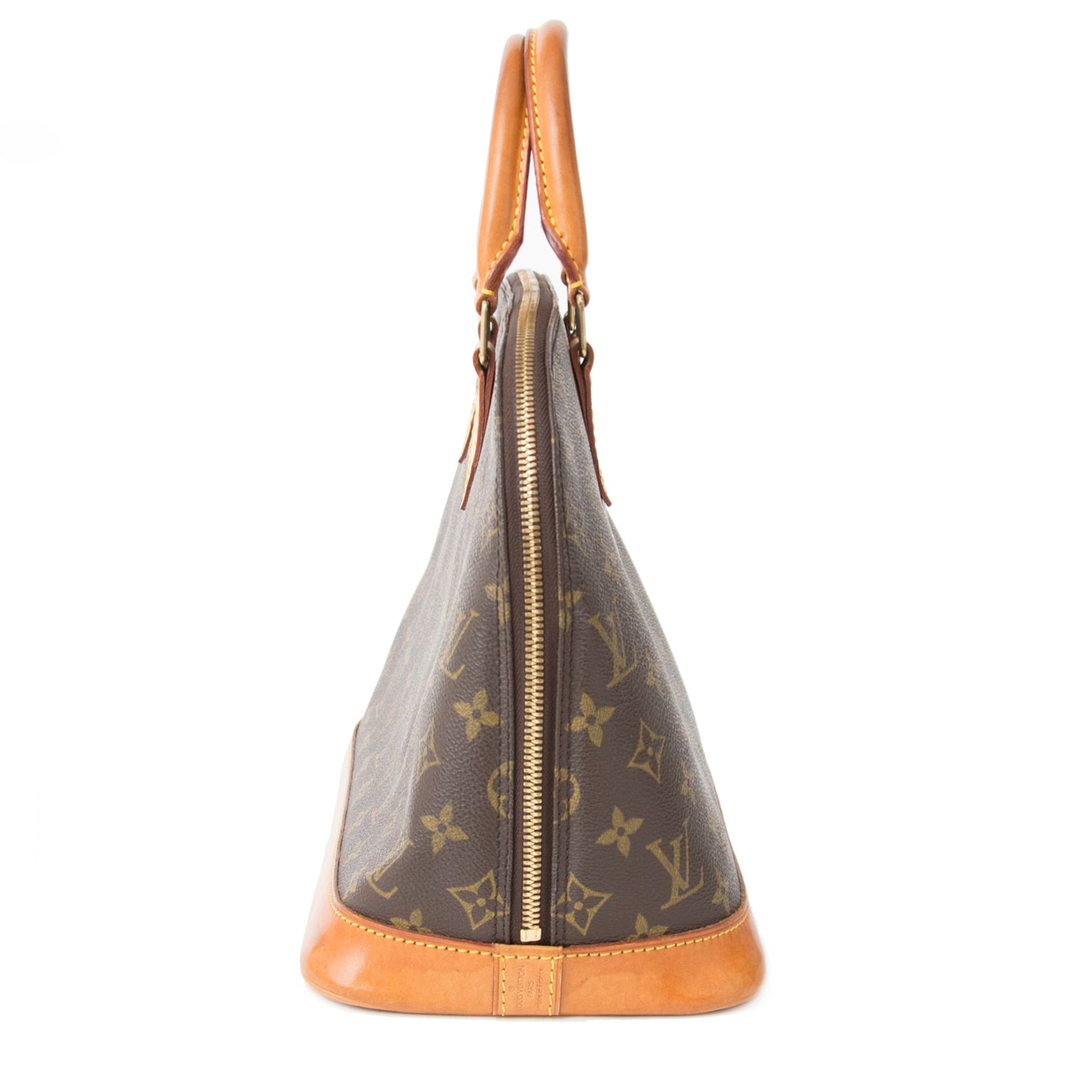 Buy authentic Louis Vuitton Monogram Alma at the right price at LabelLOV vintage webshop. Luxe, vintage, fashion. Safe and secure online shopping. Antwerp, Belgium.
