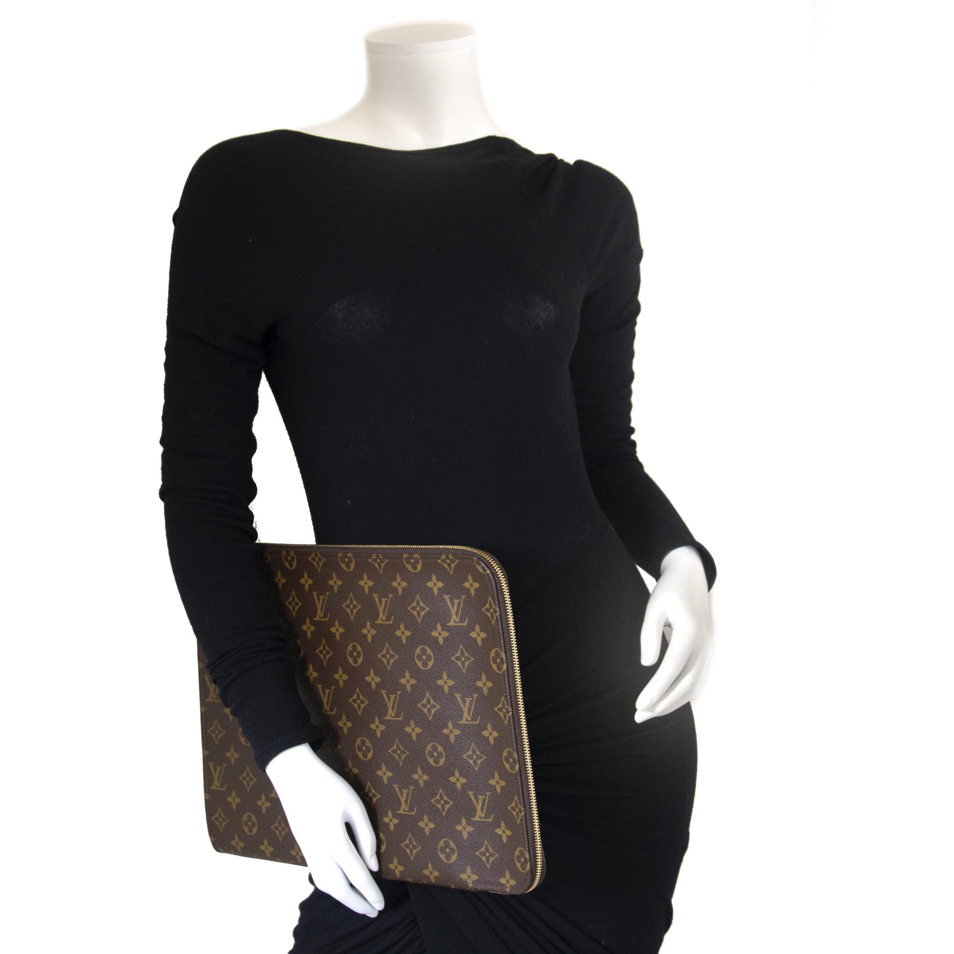 Buy and sell your authentic Louis Vuitton Porte Document Portfolio Case?