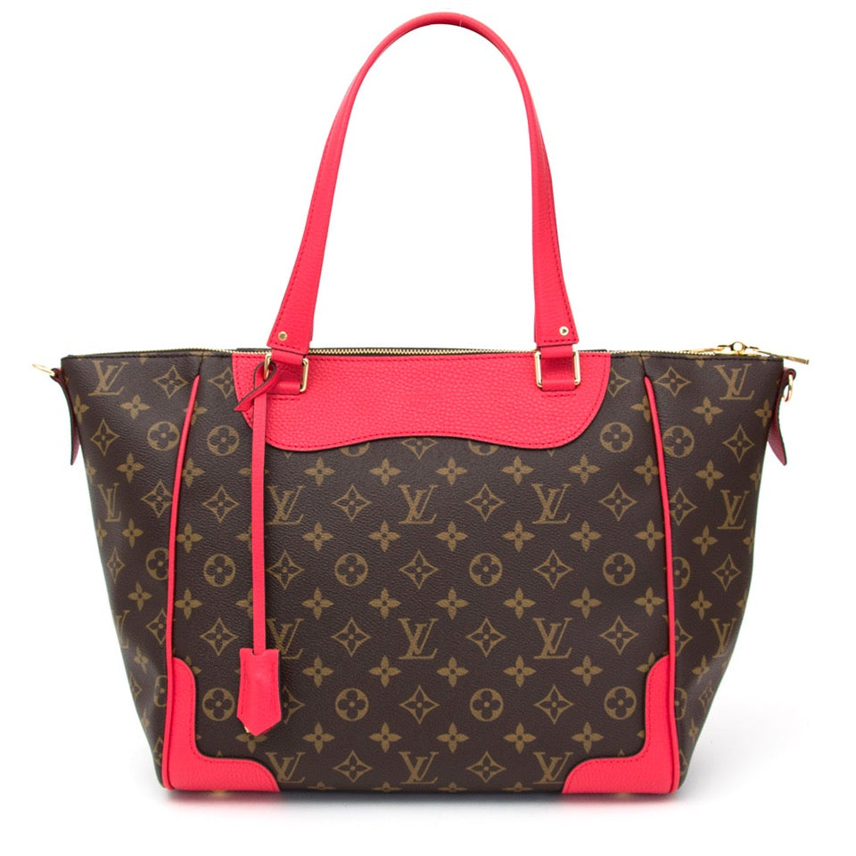 Authentieke Louis Vuitton Poppy Estrela NM Roos voor de juiste prijs bij LabelLOV vintage webshop. Louis Vuitton Poppy Estrela NM pink. Veilig online winkelen. Luxe, vintage, mode. Antwerpen, België.