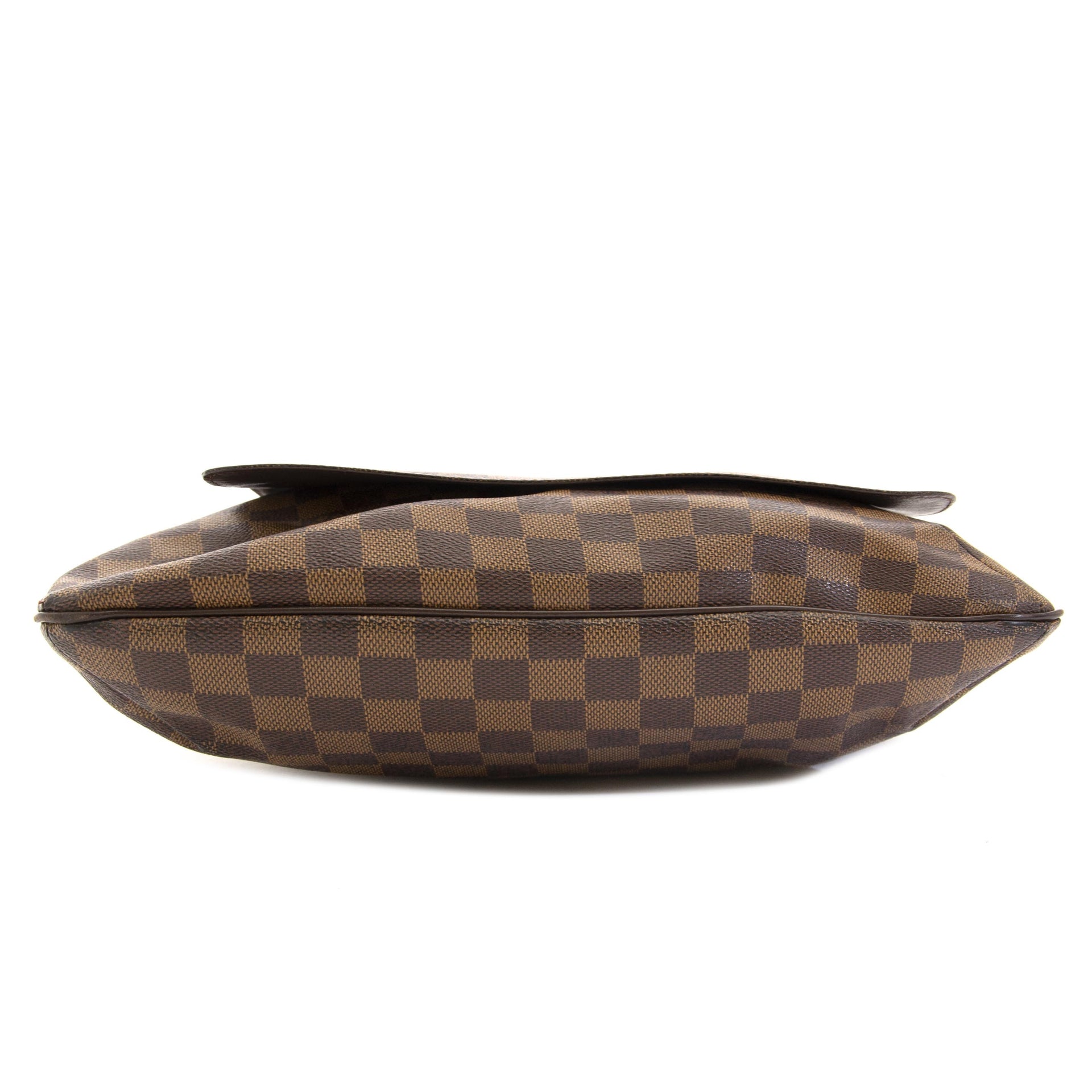 Louis Vuitton Damier Ebene Musette Salsa Bag now for sale at labellov vintage fashion webshop belgium