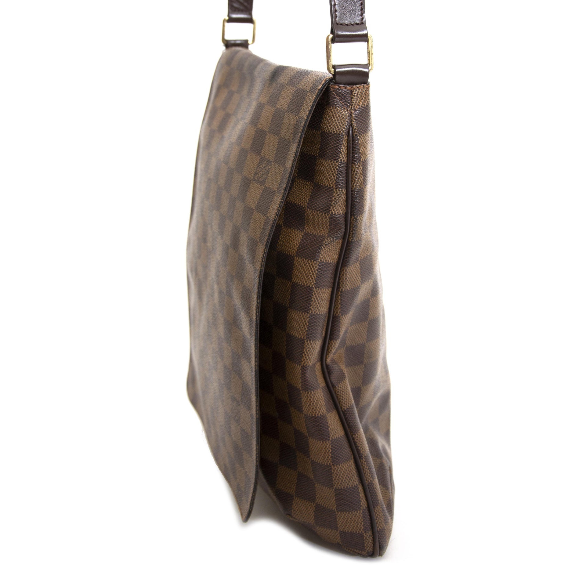 Louis Vuitton Damier Ebene Musette Salsa Bag now for sale at labellov vintage fashion webshop belgium