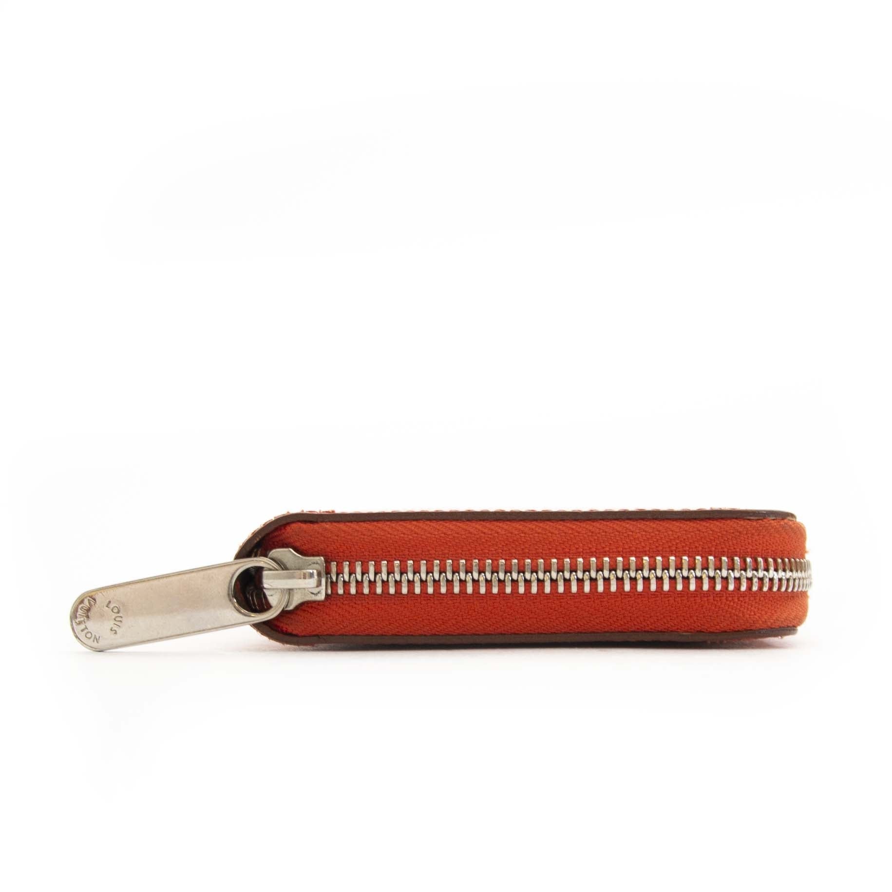 Authentique seconde main vintage Louis Vuitton Zippy Wallet Epi Piment achète en ligne webshop LabelLOV
