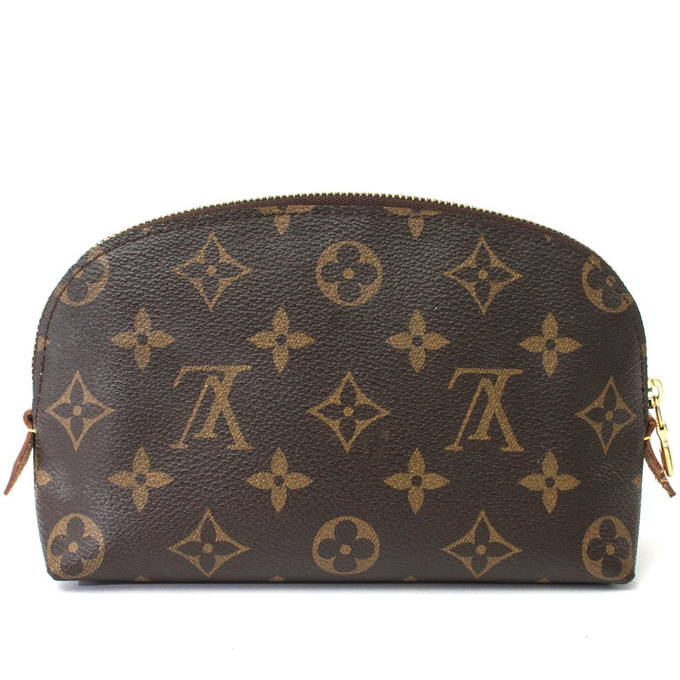 Authentieke Delvaux voor de juiste prijs bij LabelLOV vintage webshop. Louis Vuitton Pochette Veilig online winkelen. Luxe, vintage, mode. Antwerpen, België.