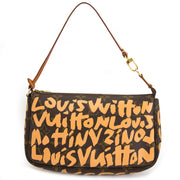 koop online jouw tweedehands Louis Vuitton Limited Edition Graffiti Stephen Sprouse Pochette