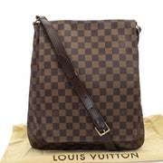 koop veilig online tegen de beste prijs Louis Vuitton Monogram Musette Large Messenger