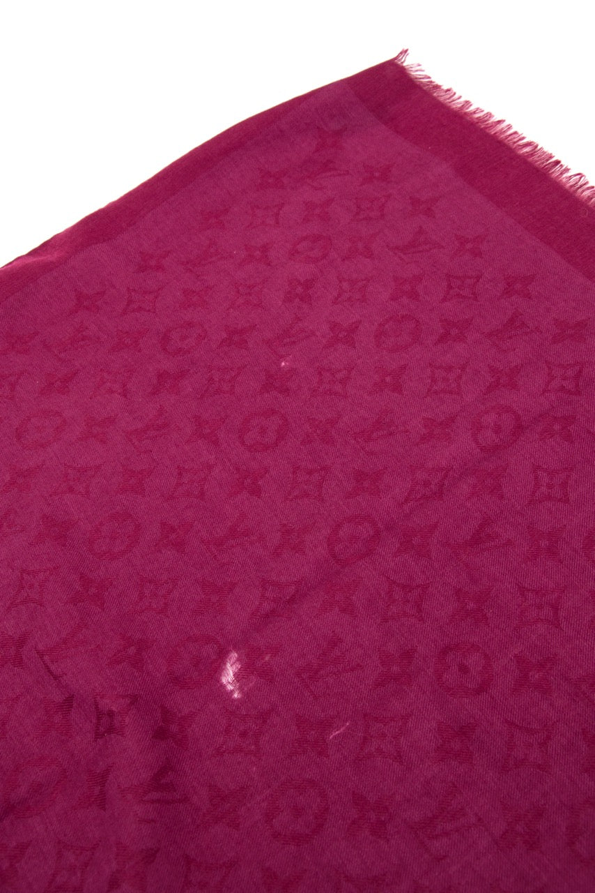 koop veilig online aan d beste prijs tweedehands Louis Vuitton Etole Monogram Cassis Carré aan de beste prijs
