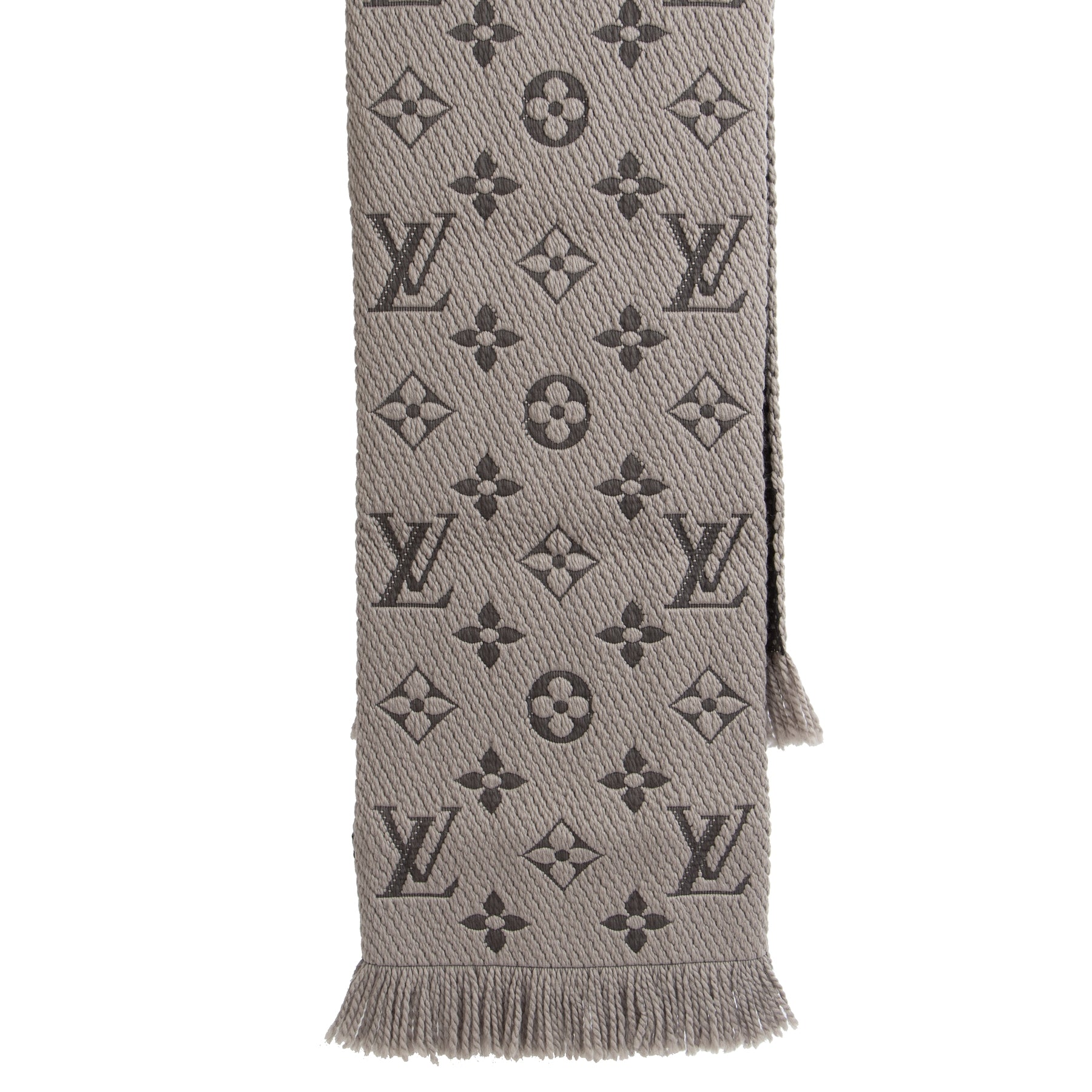 Authentic secondhand Louis Vuitton Logomania Pearl Grey Wool Blend Scarf designer scarves designer accessories designer bags luxury vintage webshop fashion fashionista safe secure online shopping worldwide shipping