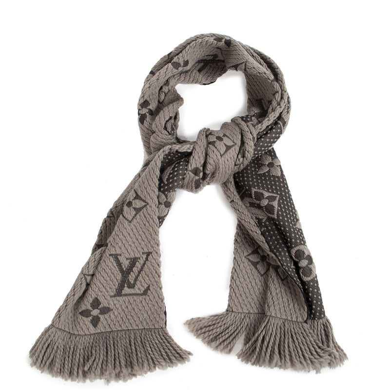 Authentieke Tweedehands Louis Vuitton Logomania Pearl Grey Wool Blend Scarf juiste prijs veilig online shoppen luxe merken webshop winkelen Antwerpen België mode fashion