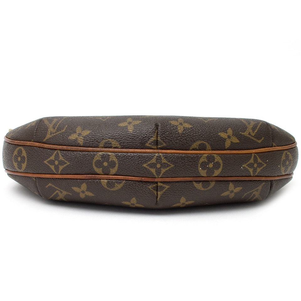 acheter en ligne pour le meilleur prix Louis Vuitton Croissantcomme neuf site en ligne labellov.Com