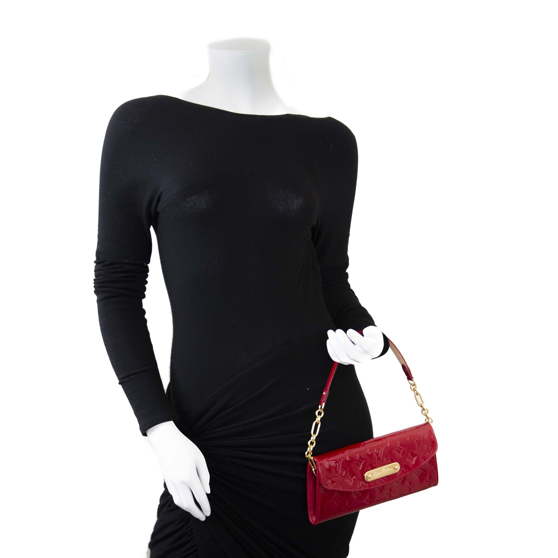 Are you looking for an authentic designer Louis Vuitton Red Monogram Vernis Sunset Boulevard Clutch Bag?