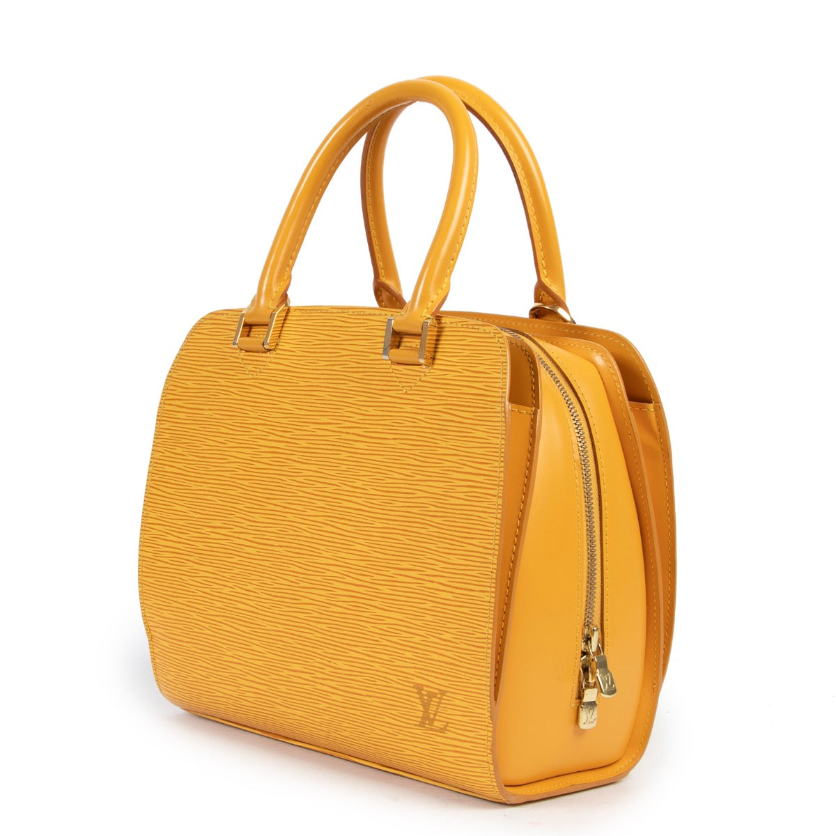 Shop safe online at Labellov in Antwerp this 100% authentic second hand Louis Vuitton Yellow Epi Pont-Neuf Top Handle