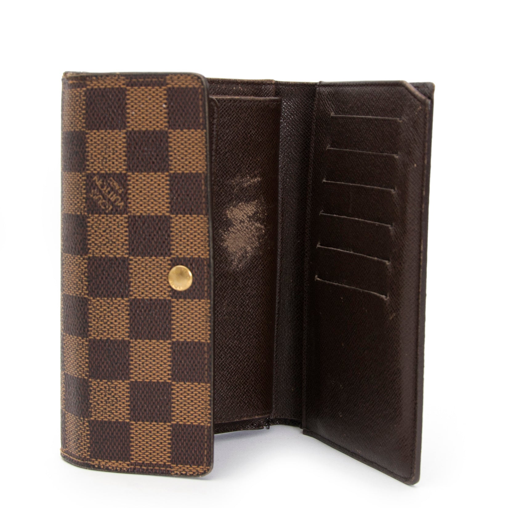 looking for a secondhand Louis Vuitton Damier Ebene Wallet